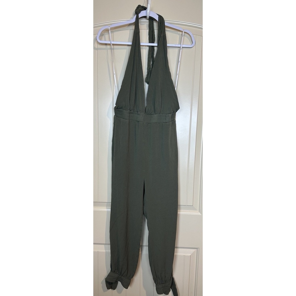 Lulus Lolinda Olive Green Convertible Halter cropped Jumpsuit One‎ piece M rayon